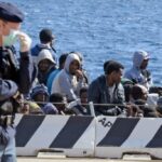 Migrantes y refugiados nos interpelan. ¿Qué podemos hacer? Migrantes y refugiados nos interpelan. ¿Qué podemos hacer?